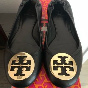 Lightly worn Tory Burch reva flat.  Size 8.5